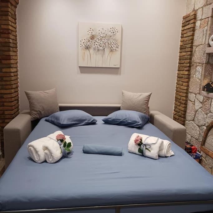 Boutique Eptalofos 15Min From Airport And Sea Apartment Kouvaras Ngoại thất bức ảnh