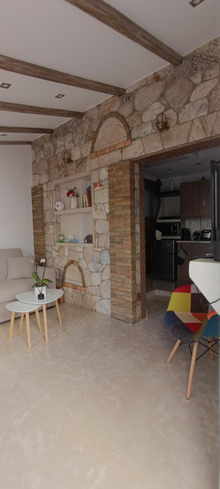 Boutique Eptalofos 15Min From Airport And Sea Apartment Kouvaras Ngoại thất bức ảnh